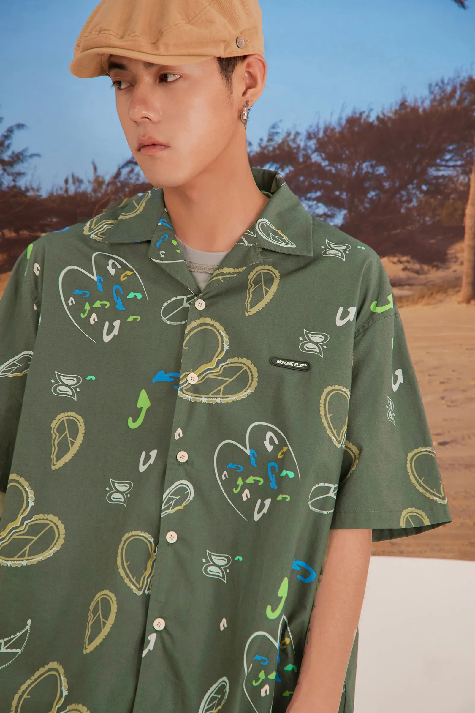Broken Hearts Printed T-Shirt