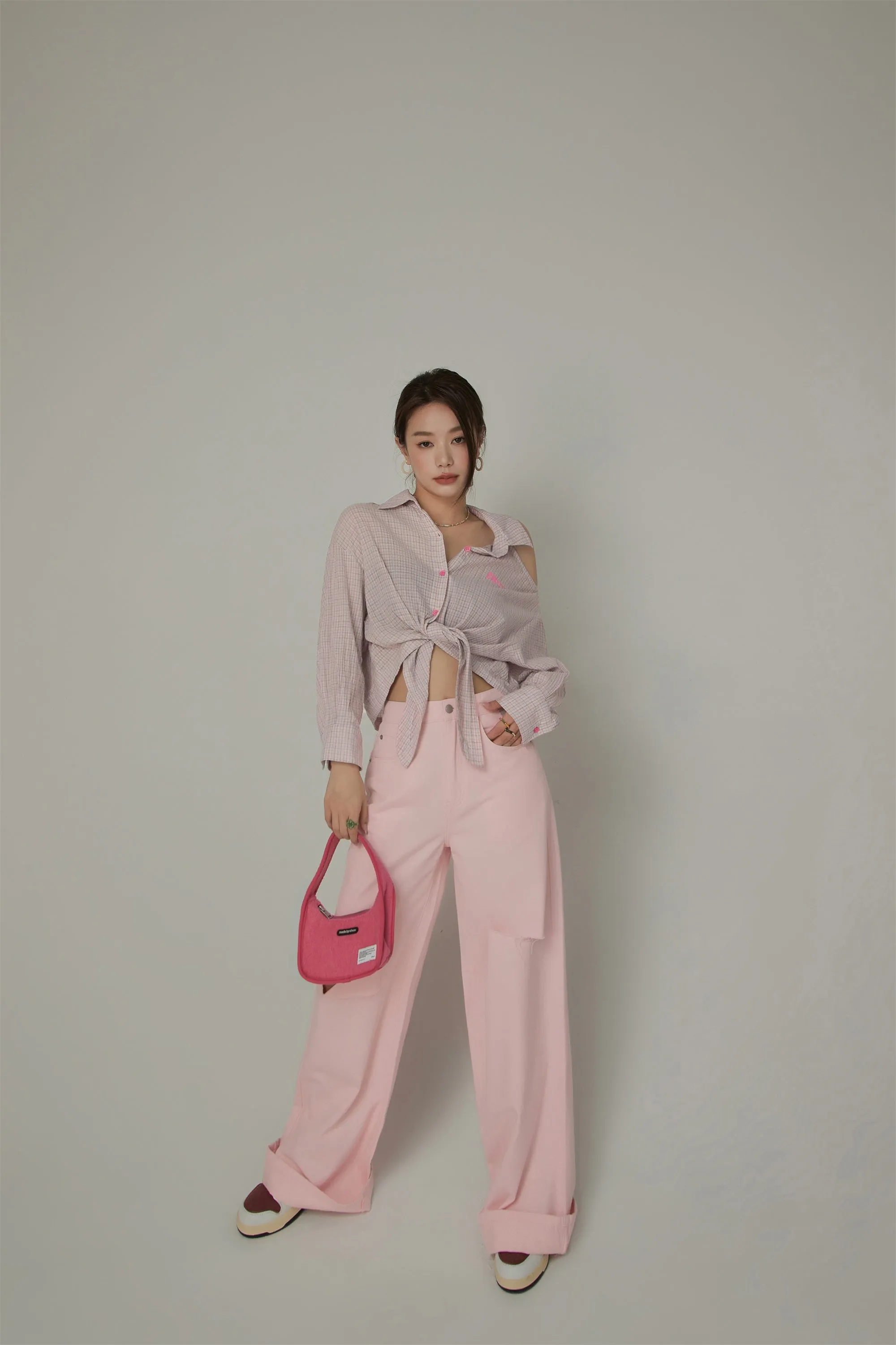 One-Shoulder Cut Out Check Tie-Up Shirt