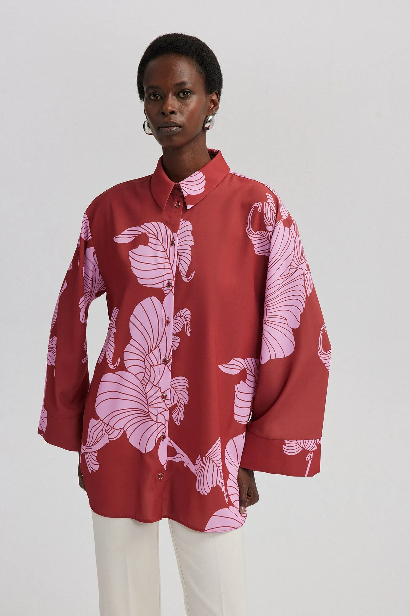 PATTERNED SATIN SHIRT