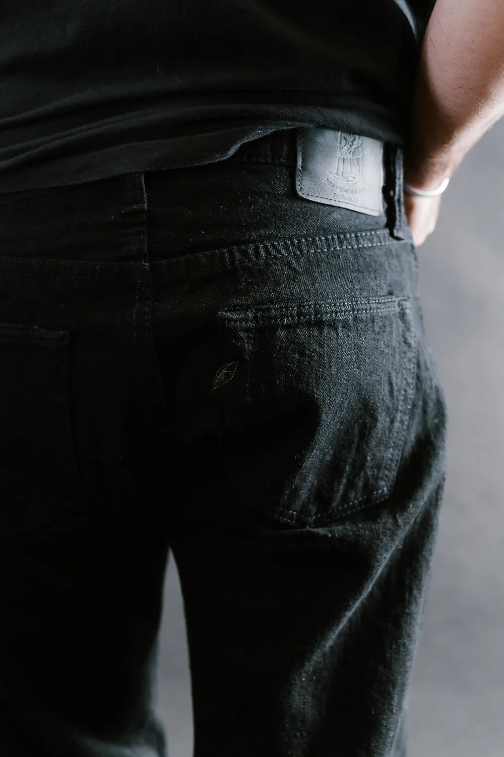 TCD-003-BK - 14oz Black Selvedge "Tea-Core" Denim - Regular Straight