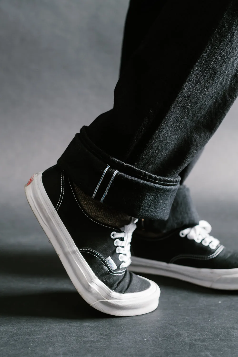 TCD-003-BK - 14oz Black Selvedge "Tea-Core" Denim - Regular Straight